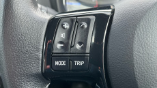 Toyota Yaris 1.5 VVT-i Icon Tech 5dr Petrol Hatchback